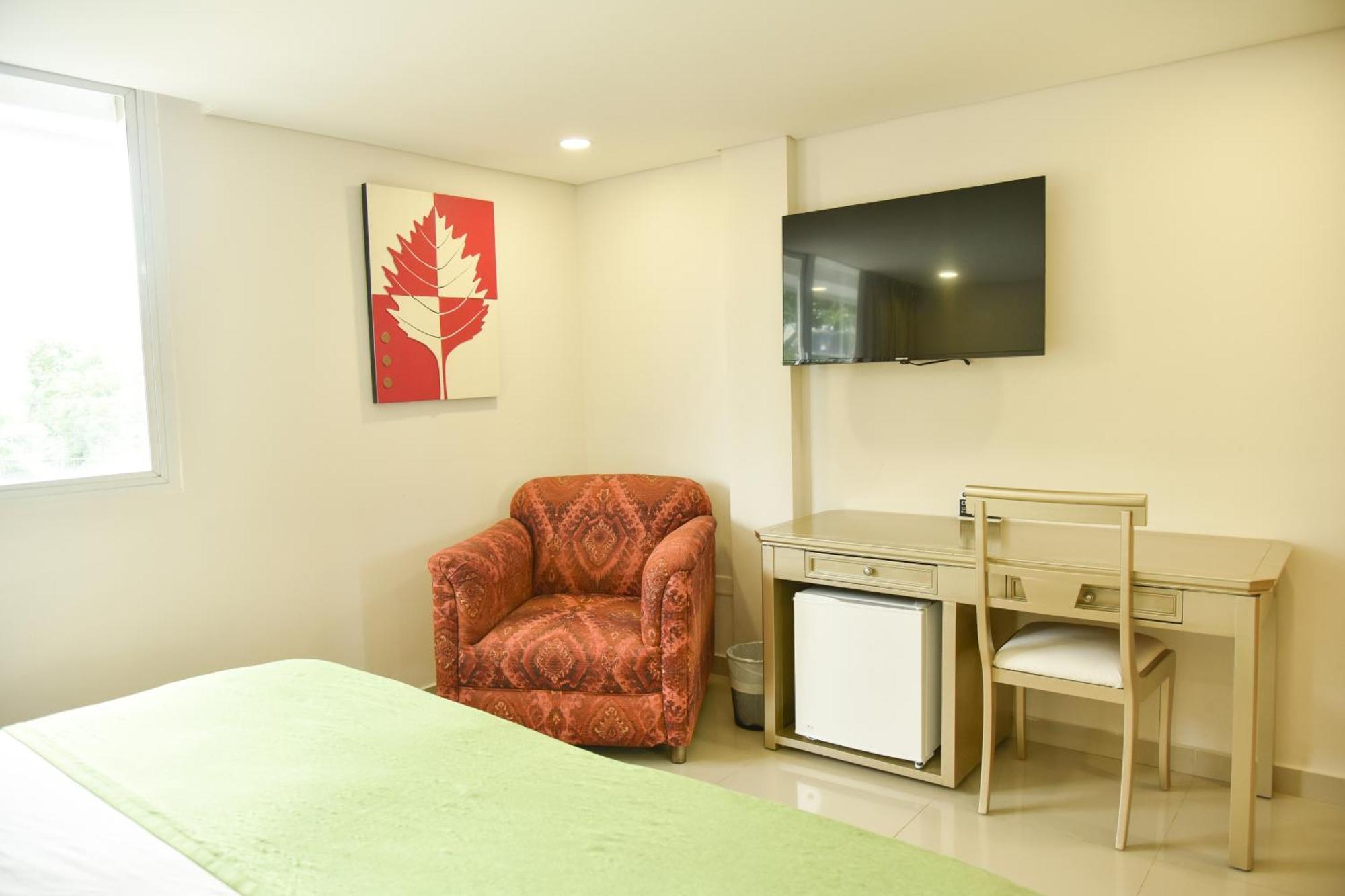 Hotel American Golf Барранкилья Экстерьер фото